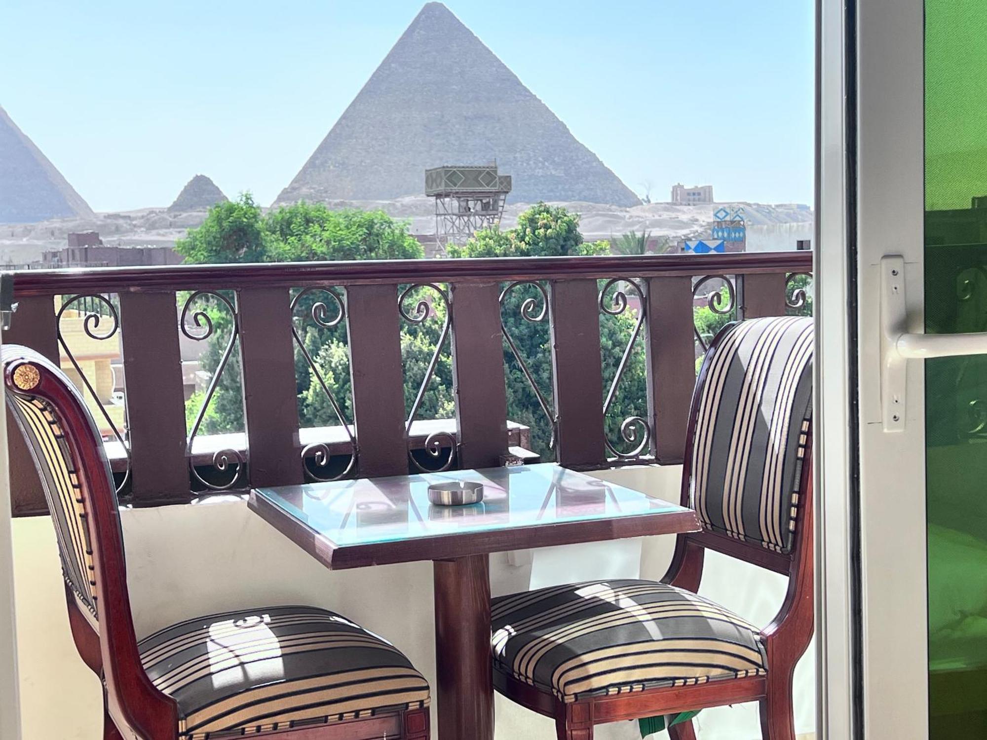 Flower Pyramids Inn Kafrat al Jabal Exterior foto