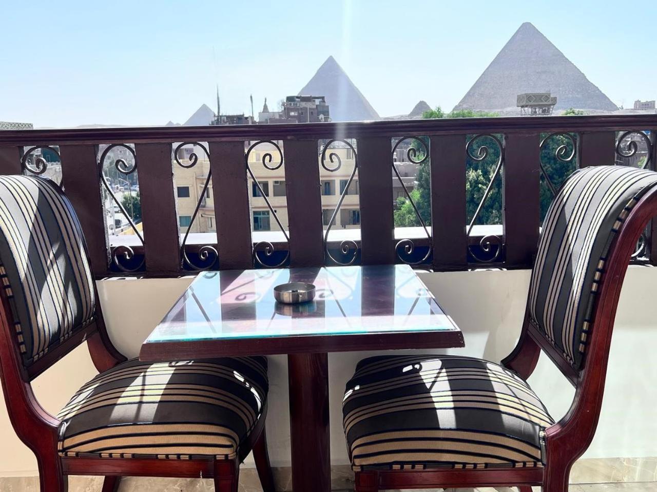 Flower Pyramids Inn Kafrat al Jabal Exterior foto
