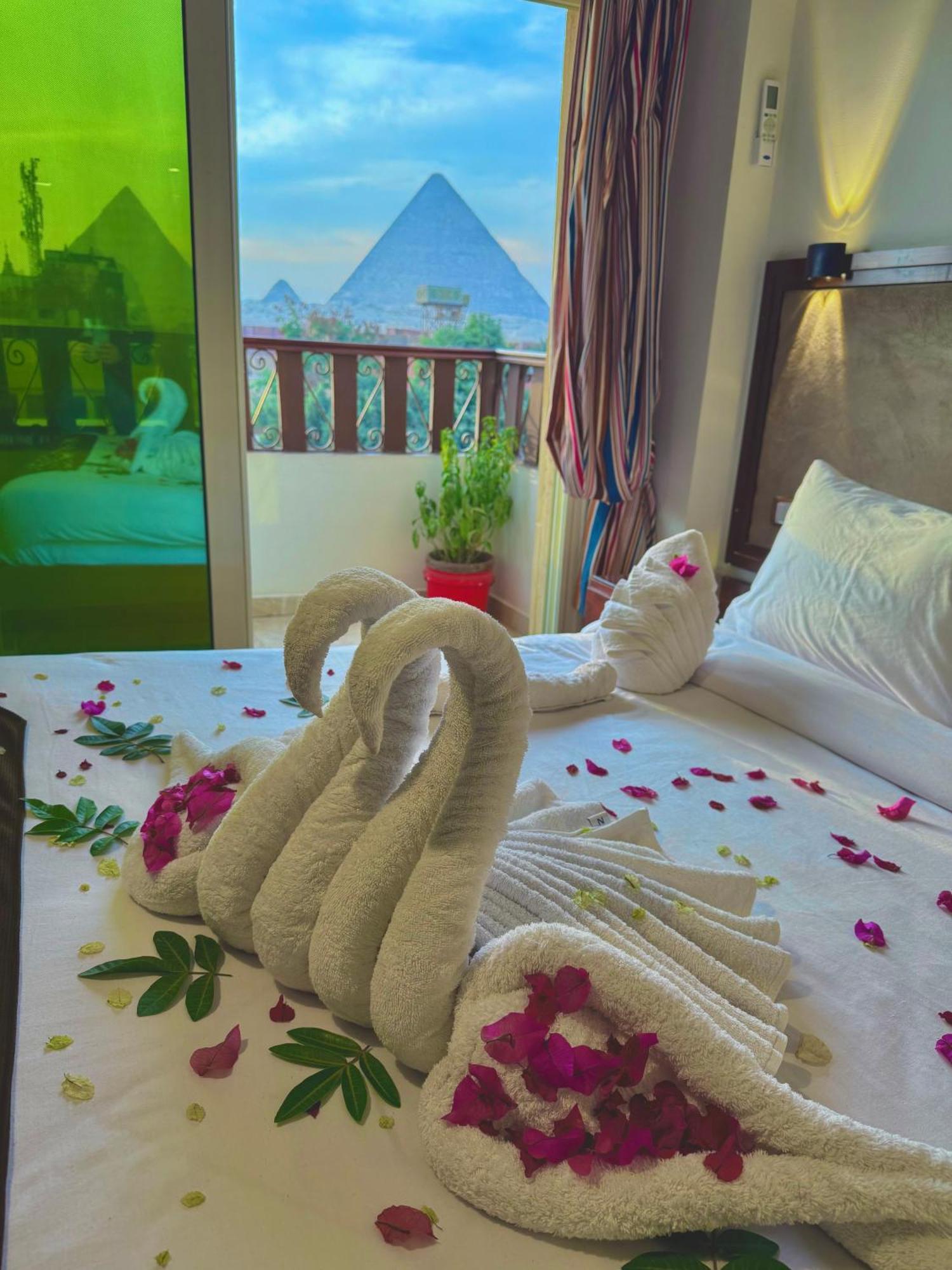 Flower Pyramids Inn Kafrat al Jabal Exterior foto